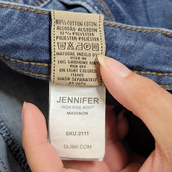 DL1961 Jennifer High Rise Bootcut Jeans in Madison Sz 30 EUC - Picture 11 of 11